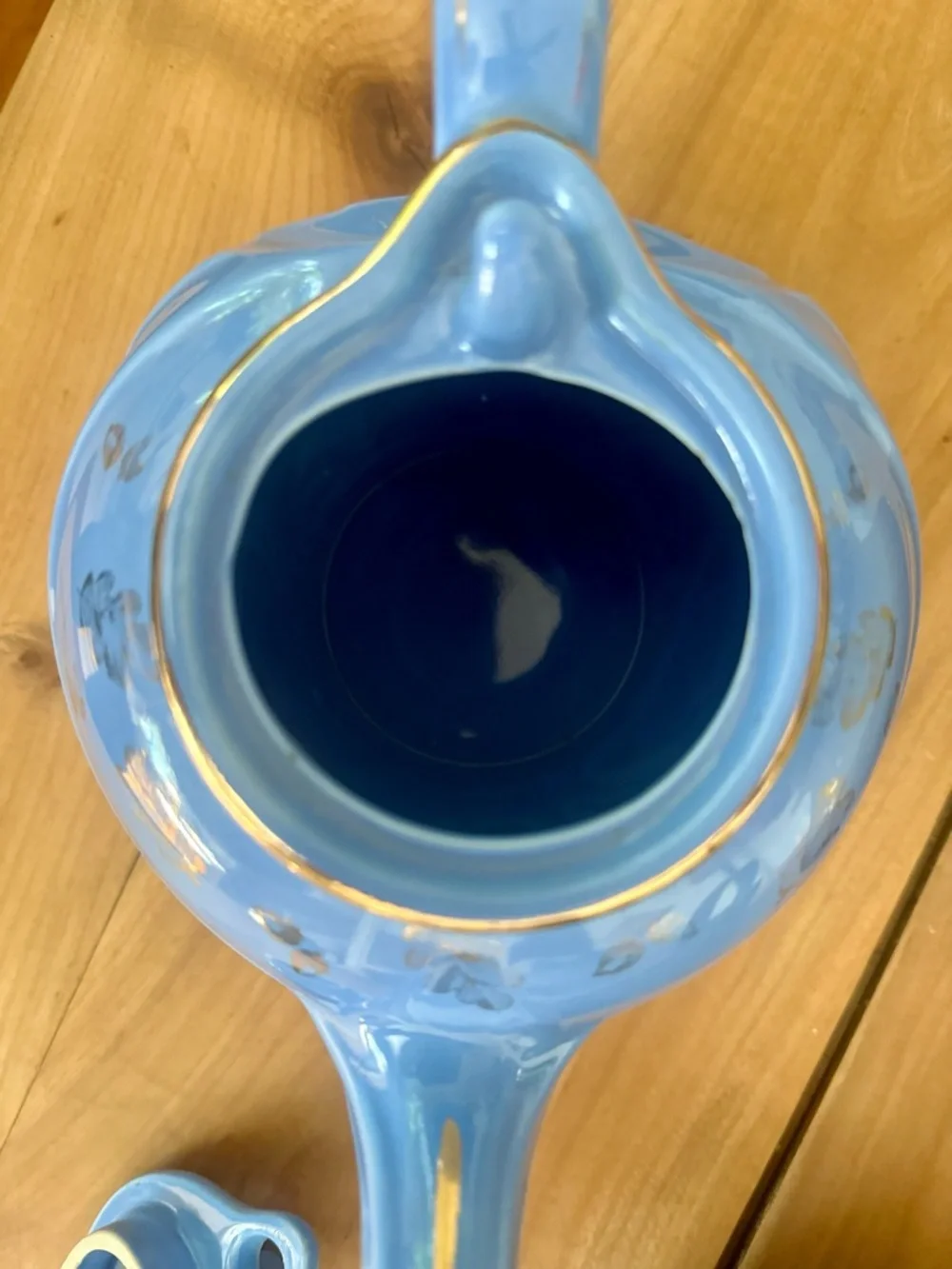 teapot vintage hall